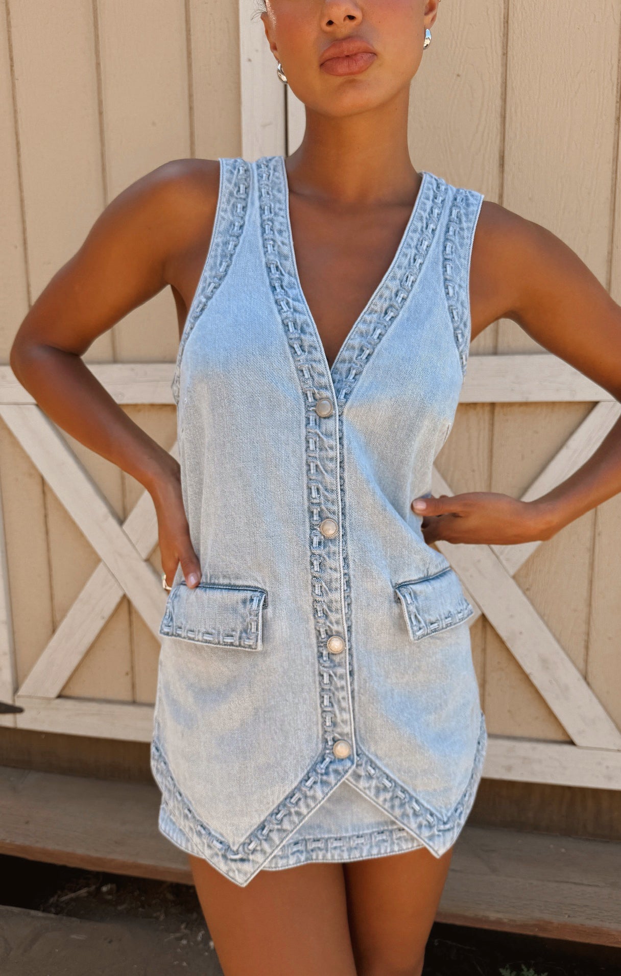 Wyatt Vest ~ Twister Blue